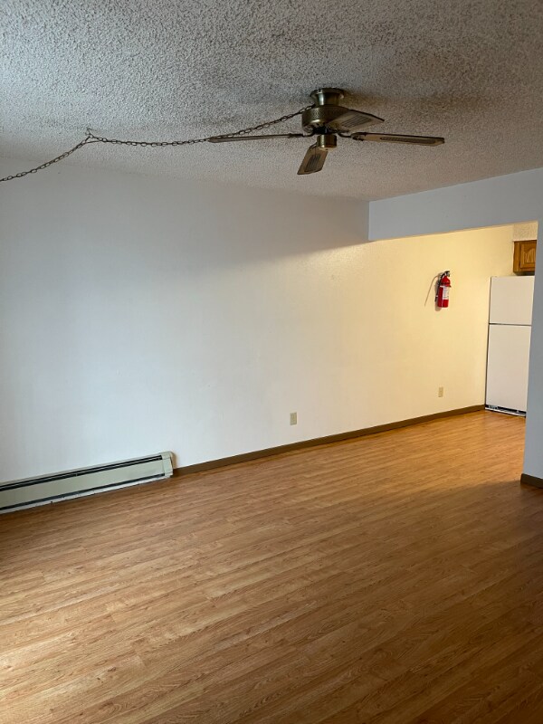 Building Photo - 932 E Washington St