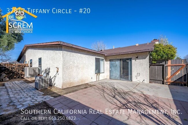 Building Photo - Three bedroom, Single-Story Home in Palmdale