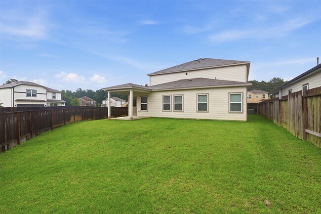Building Photo - 26123 Emory Holw Dr