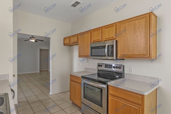 Building Photo - 8728 Muir Dr