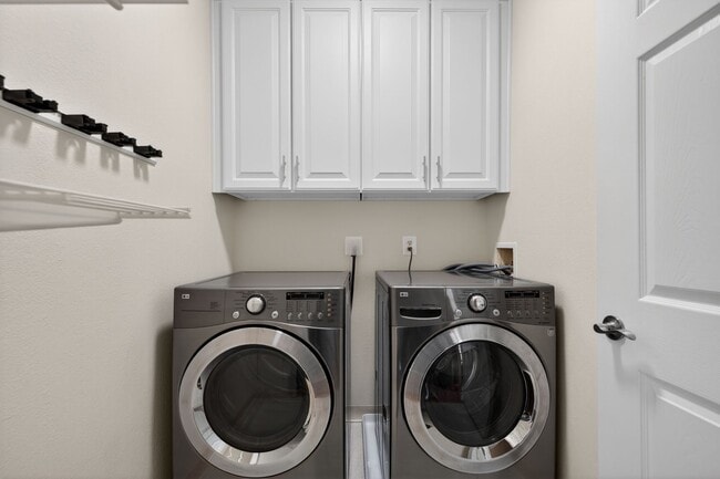 Building Photo - 11800 Old Georgetown Rd