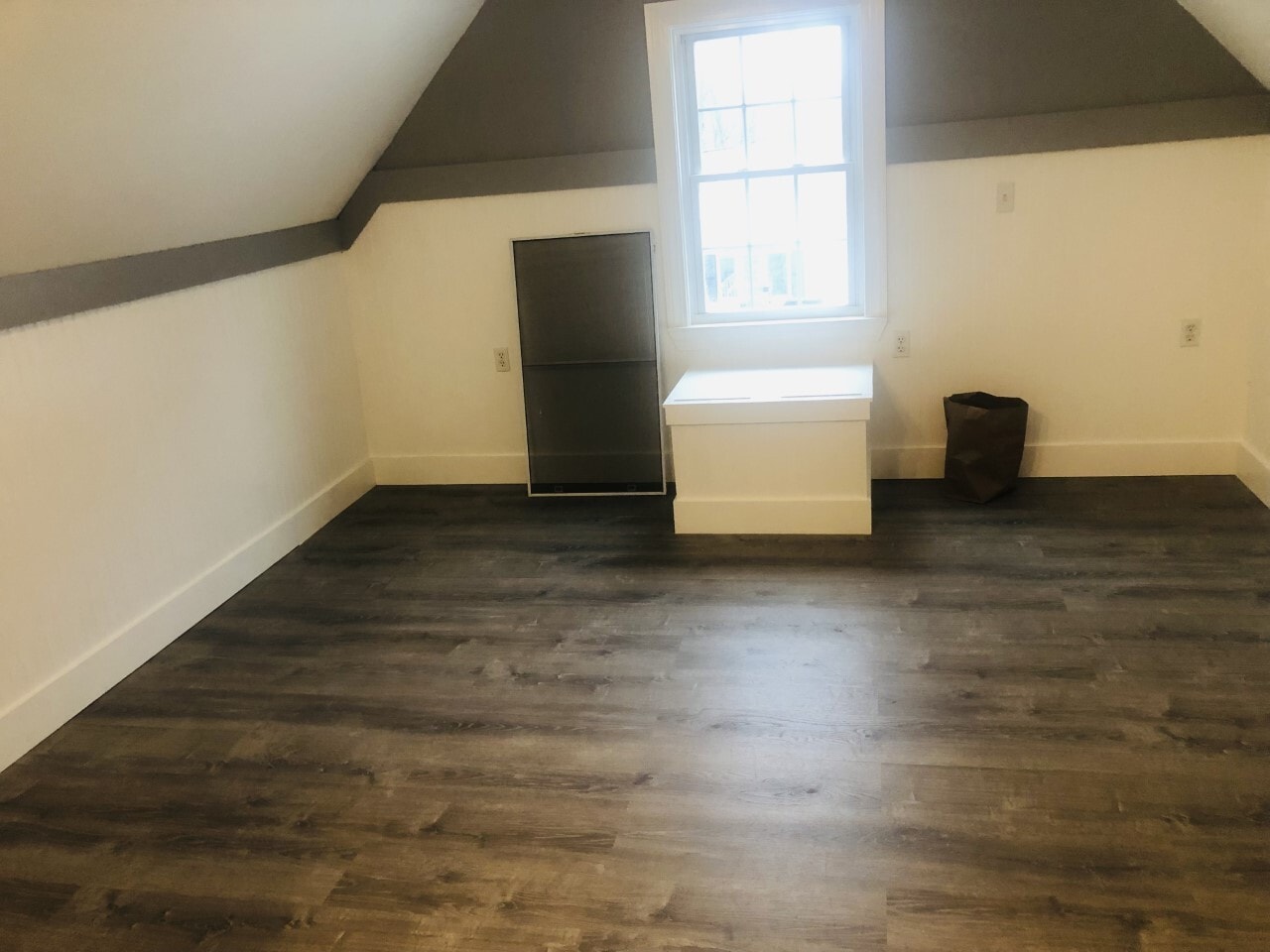 bedroom 22x12 - 6 Cardinal Rd