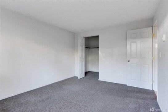 Master Bedtoom - 17512 149th Ave SE