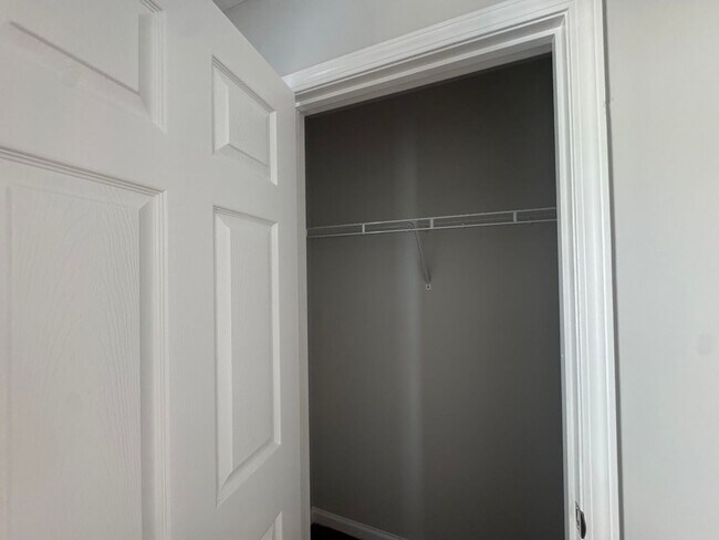 Building Photo - Newly Renovated 3BR 2BA home close to GM, Magna, Industrial Park
