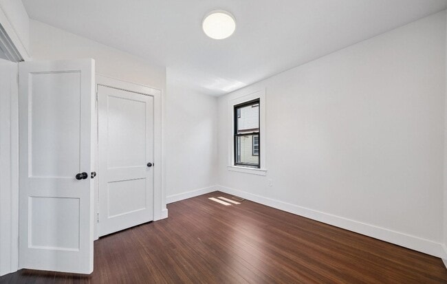 Building Photo - 235 Elmwood Ave