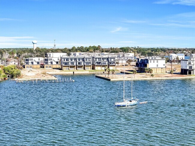 Building Photo - 4413 Anthony Ct Ln