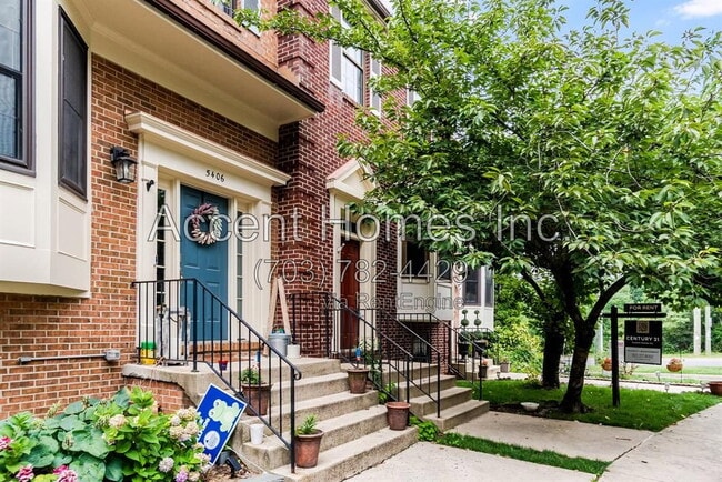 Building Photo - 5404 Barrister Pl
