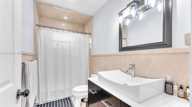 Building Photo - Southwest 27th Street, Miami, FL 33155 - 3 BR 1 BA single-family home