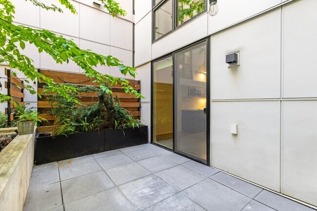 Interior Photo - Pike Flats