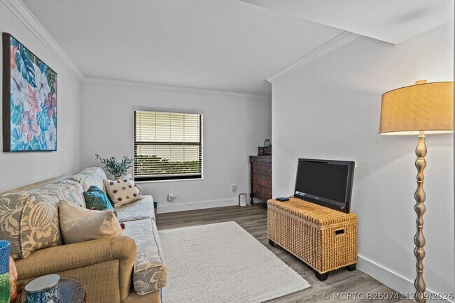 Building Photo - 2001 Sabal Ridge Ct