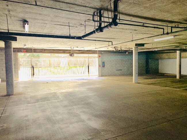 Building Photo - 10630 Wilkins Ave