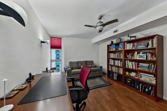 Building Photo - 1010 S Ocean Blvd