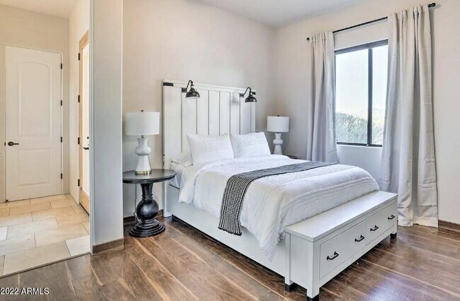 Building Photo - 13639 E Hedgehog Pl