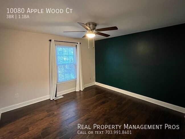 Building Photo - 10080 Apple Wood Ct