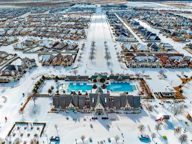 Building Photo - 2333 Cobbler St