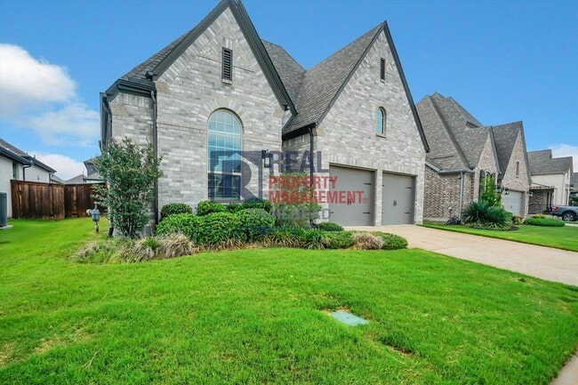 Building Photo - Spacious Home with Office & Media Room in Tavolo Park