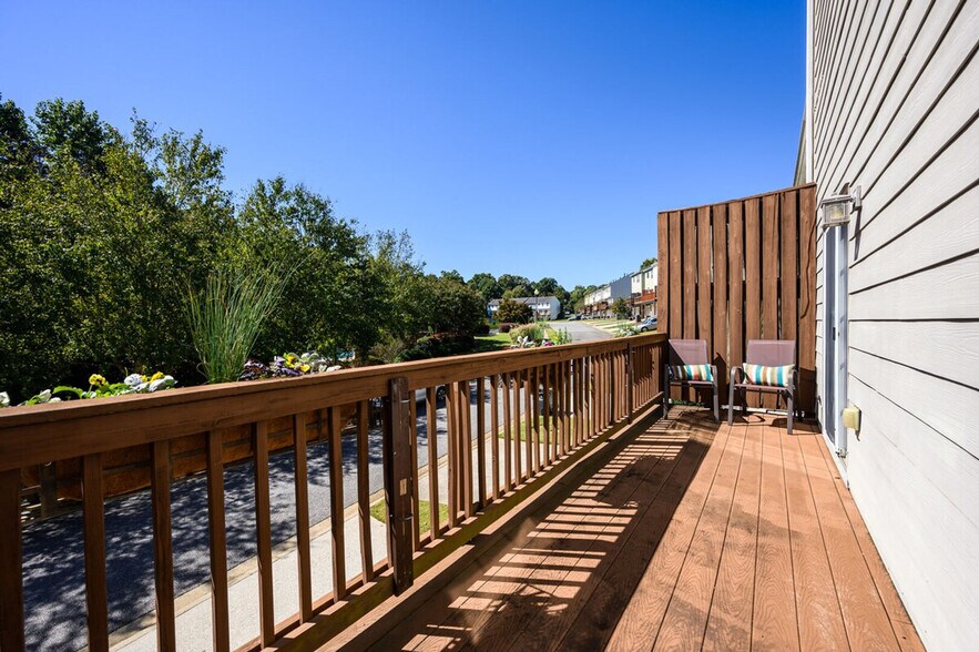 Building Photo - 1431 Bay Overlook Dr