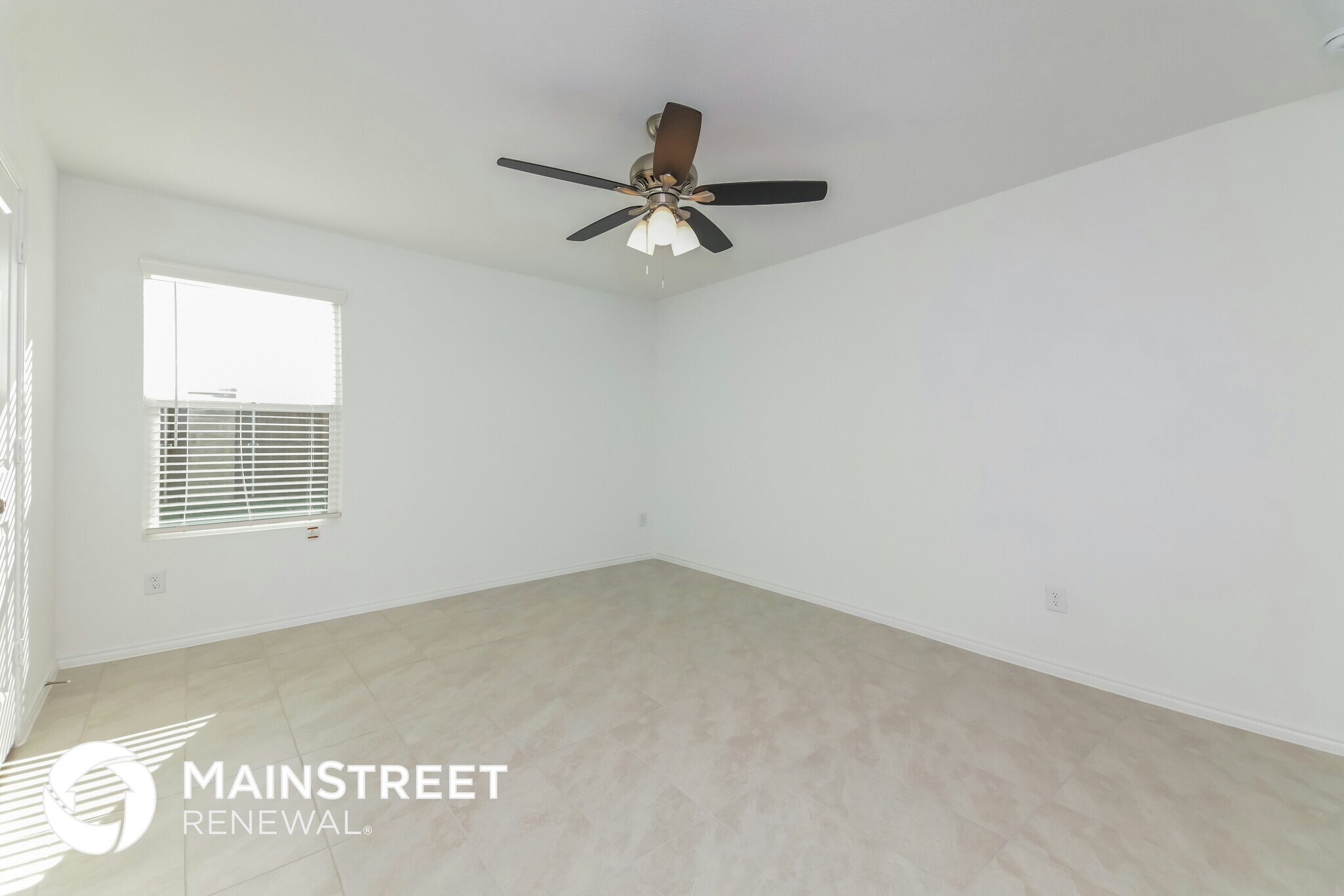 Building Photo - 5821 Rockrose Ln