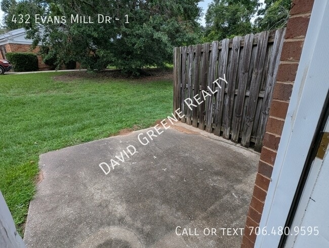 Building Photo - 432 Evans Mill Dr