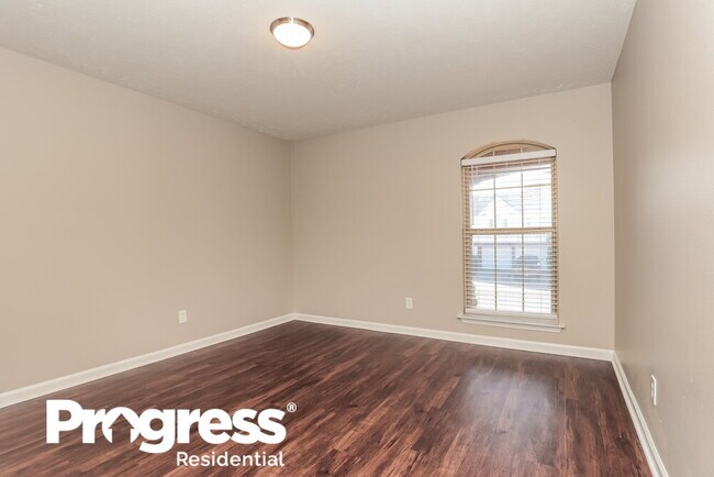 Building Photo - 5337 Sunnyvale Dr