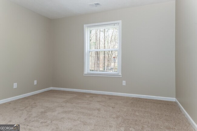 Building Photo - 8285 Bridgewater Pl