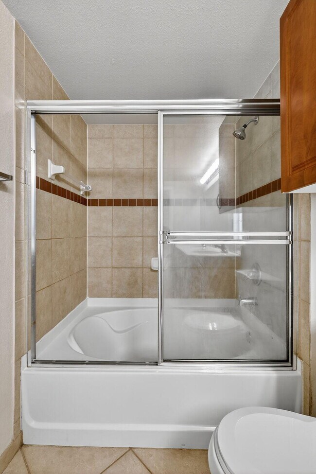 Building Photo - 6450 Emerald Dunes Dr