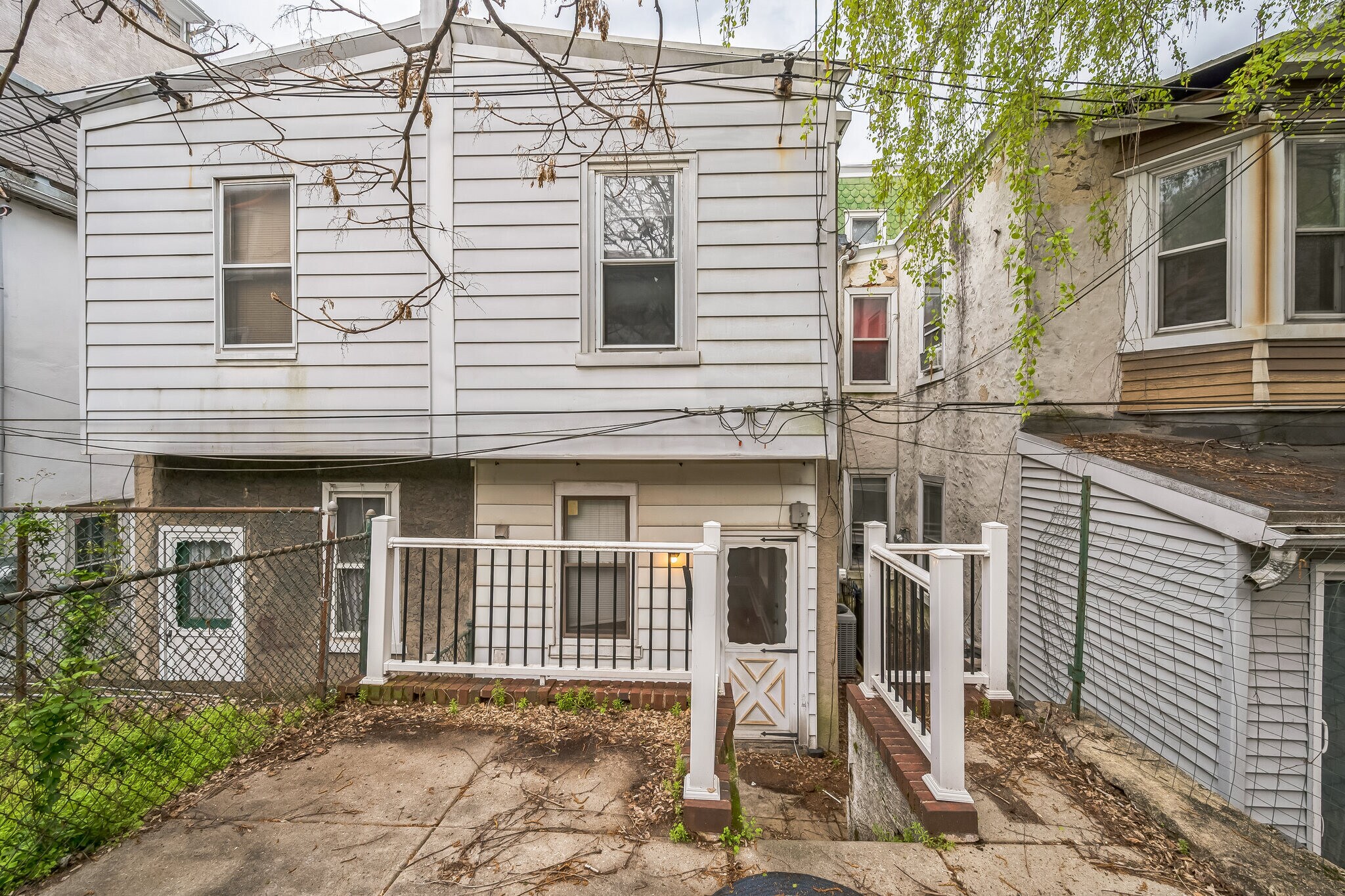 Building Photo - 3943 Terrace St