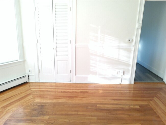 Building Photo - 65-67 4th Ave