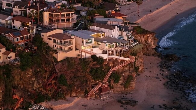 Building Photo - 31877 Circle Dr