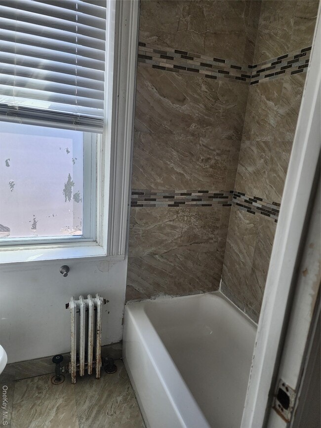 Building Photo - 11 Coonley Ct