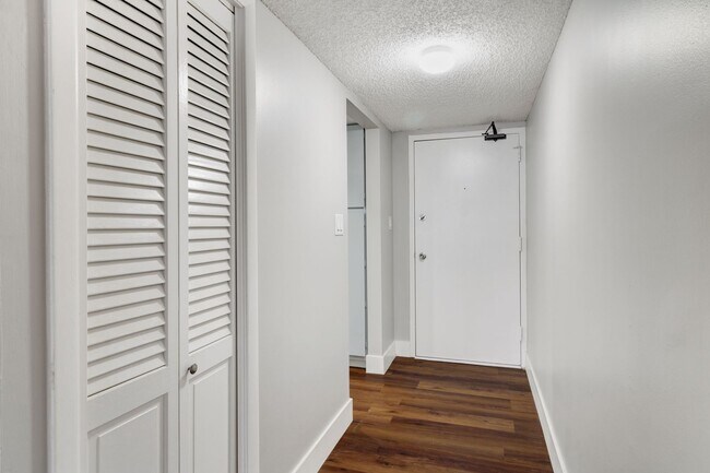 Building Photo - 17920 Gulf Blvd