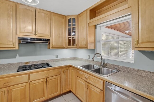 Building Photo - 3107 S Emerson St