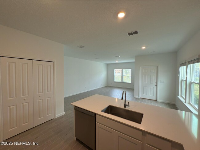 Building Photo - 313 Belfort Ct