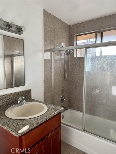 Building Photo - 4830 Canoga St