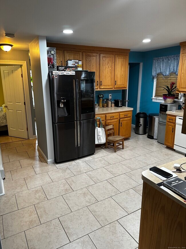 Building Photo - 504 Dixwell Ave