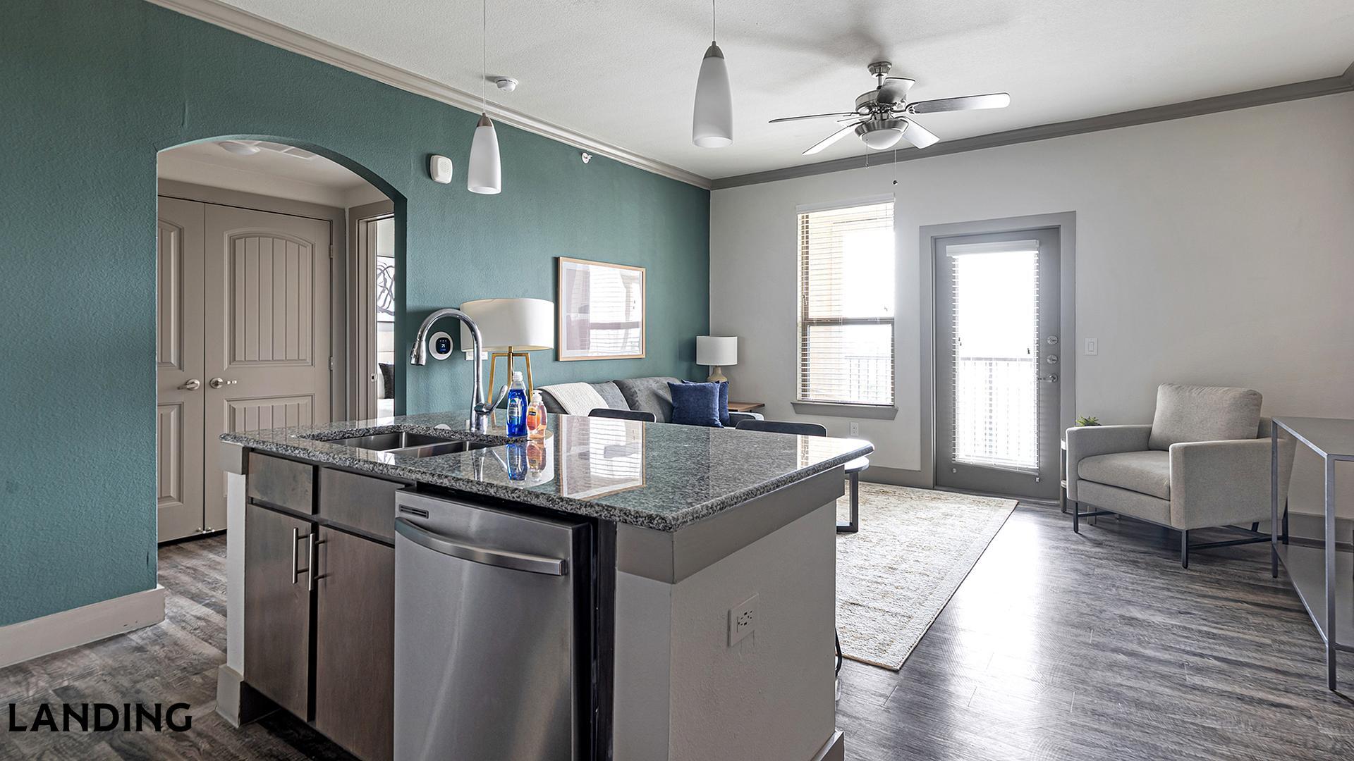 Building Photo - 12500 Shadowglen Trce