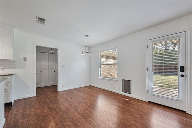 Building Photo - 2144 Mountainview Dr