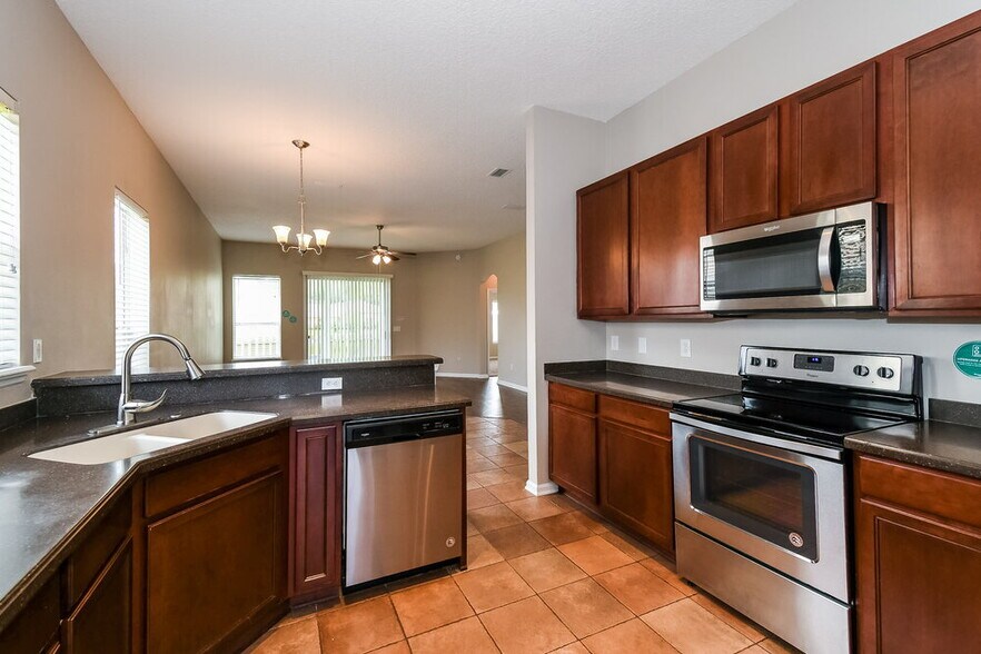 Building Photo - 2833 Spoonbill Trail