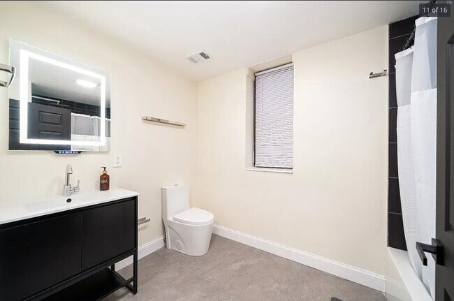 Building Photo - 71 Bostwick Ave