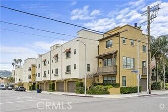 Building Photo - 10831 W Riverton Ct