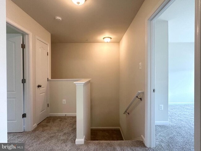Building Photo - 10373 Lantern Ln