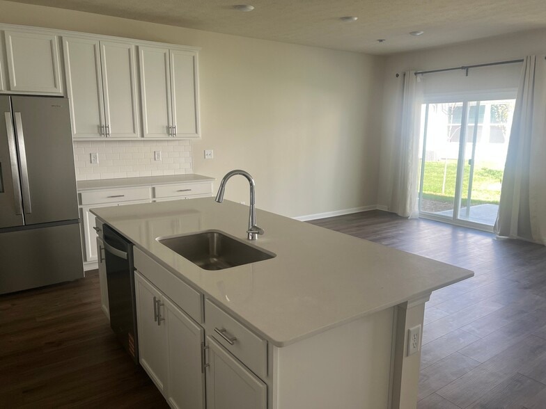 Building Photo - 7328 Selah Ln