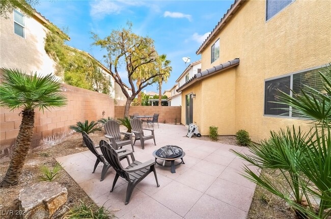 Building Photo - 10953 Toscano Gardens St