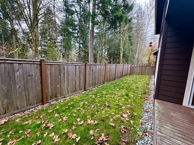 Building Photo - 2707 122nd Place SE