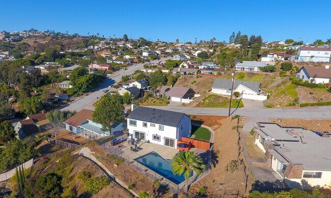 Building Photo - 4060 Rosarita Dr