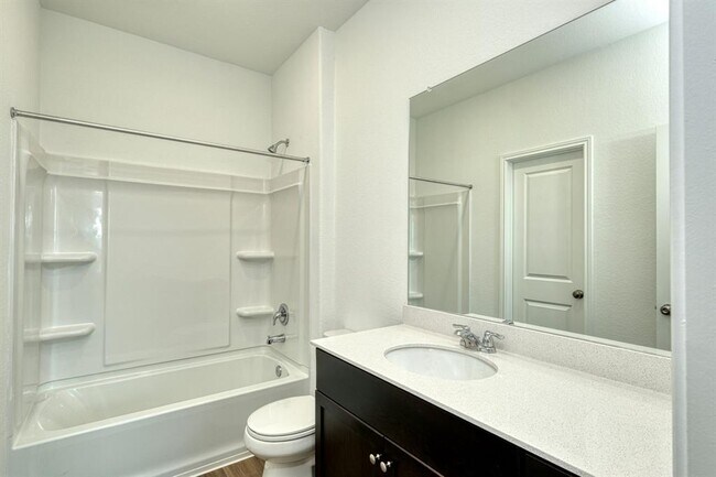 Building Photo - 1123 Catfish Ln