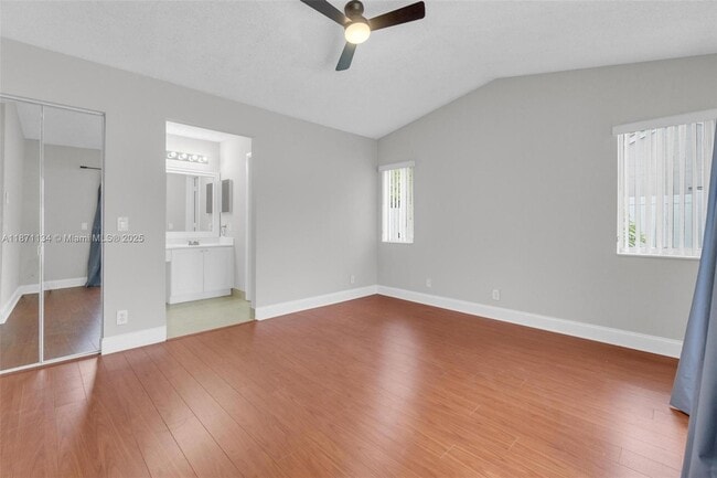 Building Photo - 1592 Salerno Cir