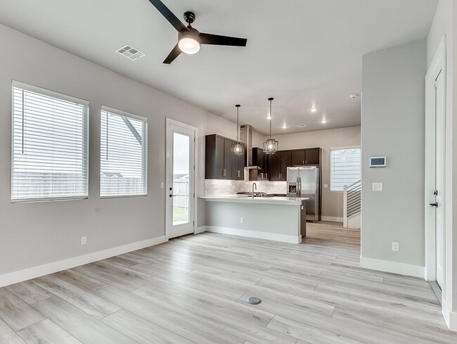 Building Photo - Beautiful home inOklahoma City