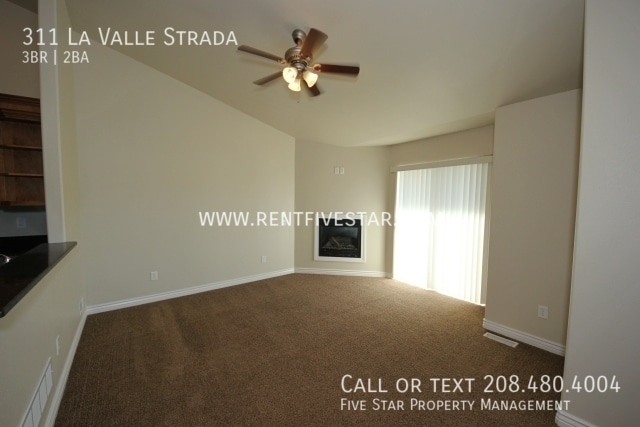Building Photo - 311 La Valle Strada