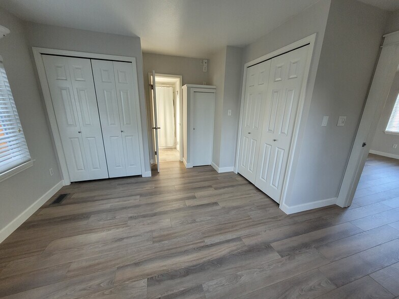 Downstairs Bedroom - 2506 State St